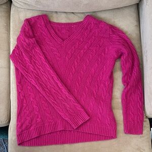 100% Cashmere Cable Knit Fuchsia Pink V Neck Sweater